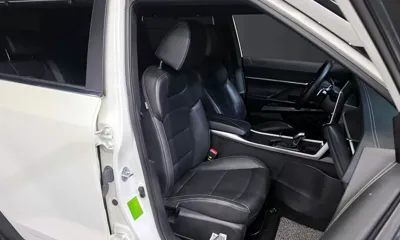 KG_Mobility_Ssangyong Torres 2023, 18372 км, за 14122.43 USD - фото 12
