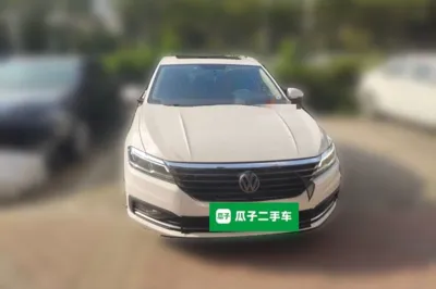 Volkswagen Lavida 2019, 65400 км, за 6977 USD