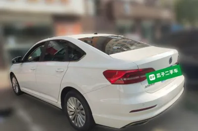 Volkswagen Lavida 2019, 65400 км, за 6977 USD