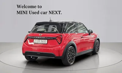 MINI Cooper 2025, 4280 км, за 20846.92 USD