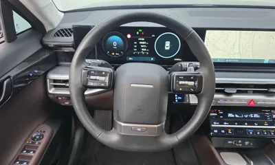 Hyundai Grandeur 2023, 44481 км, за 19869.72 USD - фото 13