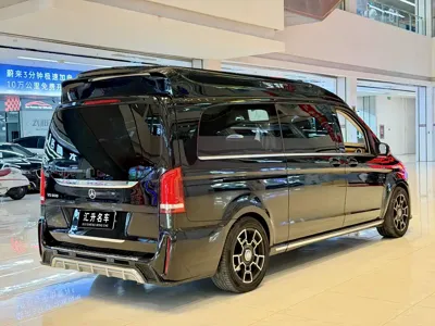Mercedes-Benz V-Class 2021, 60000 км, за 37962.77 USD - фото 20
