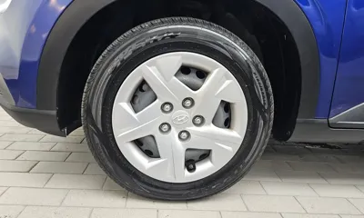 Hyundai Venue 2020, 83269 км, за 7423.32 USD
