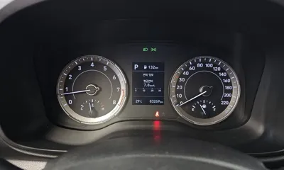 Hyundai Venue 2020, 83269 км, за 7416.09 USD - фото 8