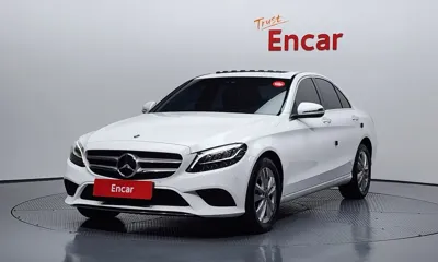 Mercedes-Benz C-Class · 2020 год