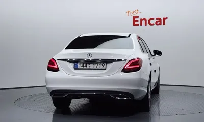 Mercedes-Benz C-Class 2020, 64679 км, за 15239.09 USD