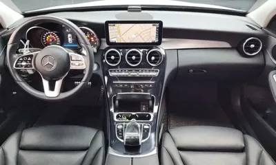 Mercedes-Benz C-Class 2020, 64679 км, за 15239.09 USD - фото 7