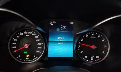 Mercedes-Benz C-Class 2020, 64679 км, за 15239.09 USD - фото 8