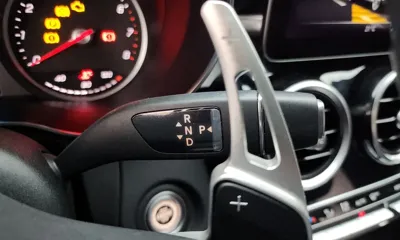 Mercedes-Benz C-Class 2020, 64679 км, за 15239.09 USD - фото 9