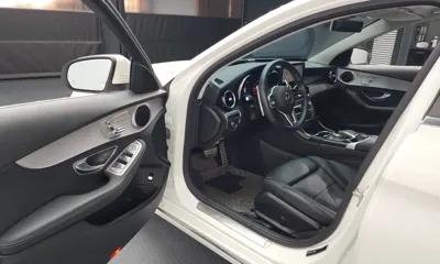 Mercedes-Benz C-Class 2020, 64679 км, за 15239.09 USD - фото 10