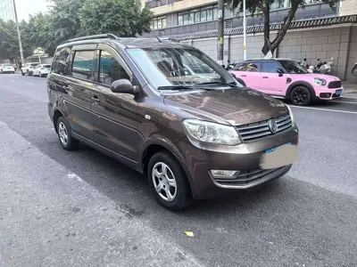 Fengguang Fengguang 330 2016, 51000 км, за 1150.96 USD