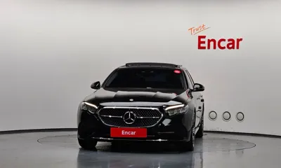Mercedes-Benz E-Class 2024, 39227 км, за 33088.46 USD