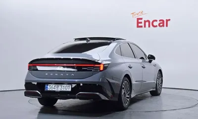 Hyundai Sonata 2024, 37477 км, за 19079.24 USD