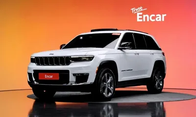 Jeep Cherokee · 2023 год