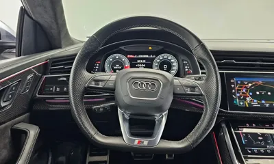 Audi SQ8 2021, 48014 км, за 62512.18 USD - фото 13