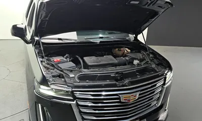 Cadillac Escalade 2023, 31386 км, за 56921.73 USD - фото 6