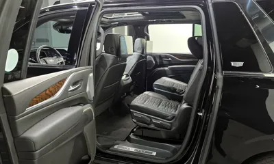Cadillac Escalade 2023, 31386 км, за 56921.73 USD - фото 11