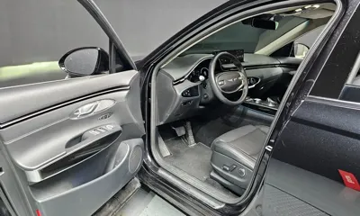 Genesis GV70 2023, 99148 км, за 25157.63 USD - фото 10