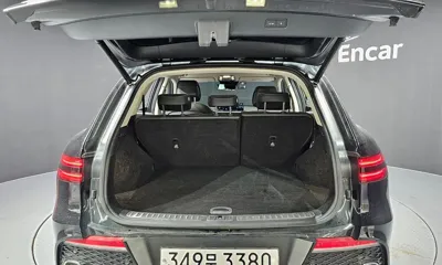 Genesis GV70 2023, 99148 км, за 25157.63 USD - фото 20