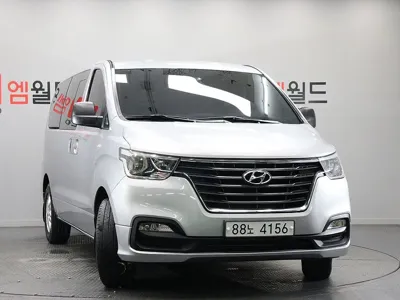 Hyundai Starex 2019, 135507 км, за 7991.98 USD