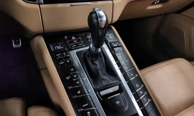 Porsche Macan 2017, 120308 км, за 18698.38 USD - фото 9