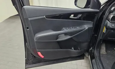Kia Sorento 2020, 27442 км, за 14897.23 USD - фото 24