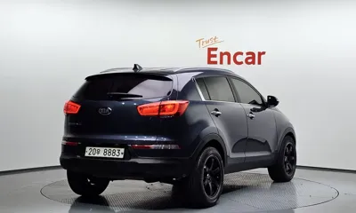 Kia Sportage 2015, 207201 км, за 4588.42 USD