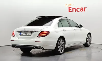 Mercedes-Benz E-Class 2020, 46914 км, за 21618.8 USD