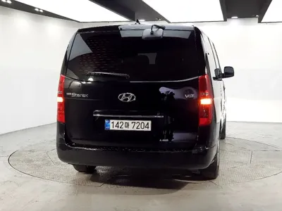 Hyundai Starex 2021, 93877 км, за 11523.17 USD