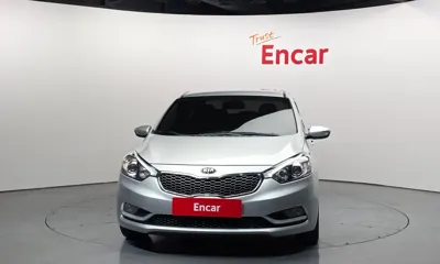 Kia K3 2015, 128189 км, за 3700.03 USD
