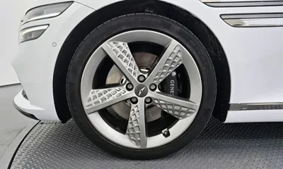 Genesis G80 2023, 48745 км, за 31846.83 USD