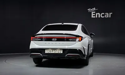 Hyundai Sonata 2024, 39401 км, за 15960.92 USD