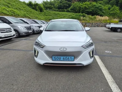 Hyundai Ioniq · 2018 год