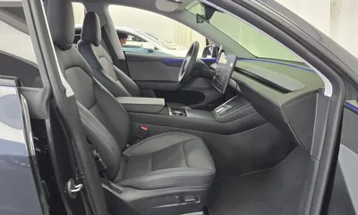 Tesla Model Y 2025, 21872 км, за 32755.68 USD - фото 26