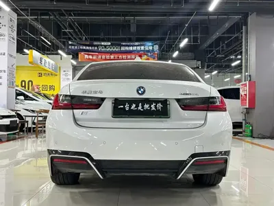 BMW i3 2024, 40000 км, за 22336.24 USD - фото 9