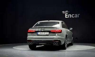 Audi S4 2022, 16002 км, за 31225.63 USD