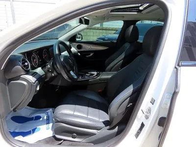 Mercedes-Benz E-Class 2017, 63891 км, за 13456.74 USD