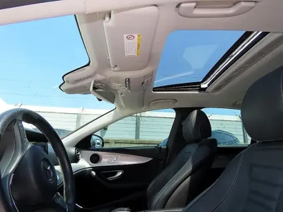 Mercedes-Benz E-Class 2017, 63891 км, за 13456.74 USD - фото 17