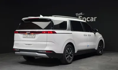 Kia Canival 2023, 82272 км, за 14246.69 USD