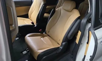 Kia Canival 2023, 82272 км, за 14246.69 USD - фото 11