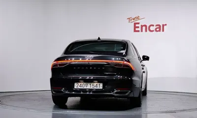Hyundai Grandeur 2020, 137507 км, за 13544.76 USD