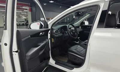 Kia Sorento 2018, 112036 км, за 9780.75 USD - фото 10