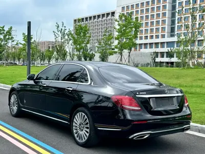 Mercedes-Benz E-Class 2020, 110000 км, за 24793.79 USD - фото 7