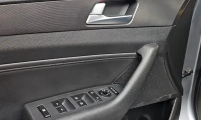 Hyundai Sonata 2015, 118569 км, за 7069.71 USD - фото 14