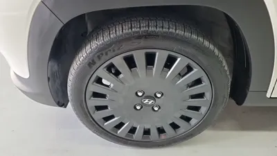 Hyundai Casper 2023, 5000 км, за 12012.6 USD