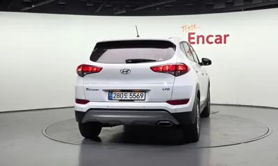 Hyundai Tucson 2018, 131308 км, за 5584.08 USD