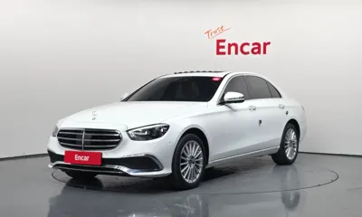 Mercedes-Benz E-Class · 2022 год