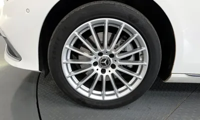 Mercedes-Benz E-Class 2022, 64973 км, за 25081.45 USD