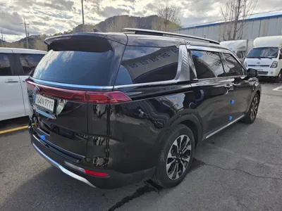 Kia Canival 2021, 72470 км, за 18707.05 USD