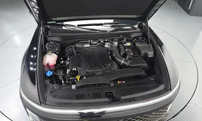 Hyundai Grandeur 2023, 13506 км, за 25272.42 USD - фото 6